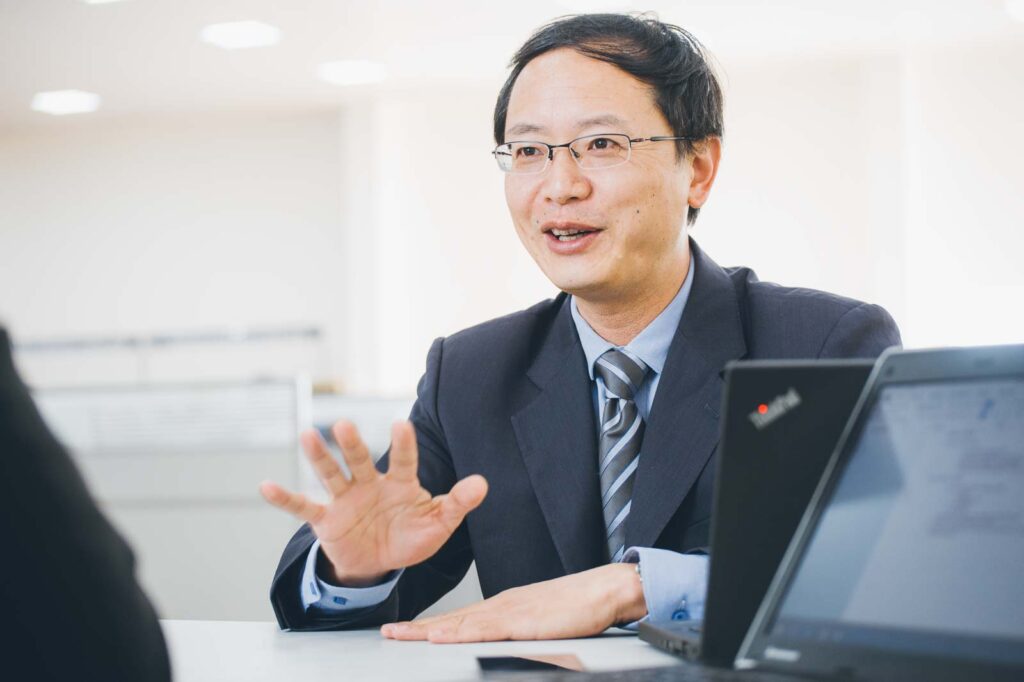 Chinesischer CEO Joint Venture im Interview  – Industriefoto